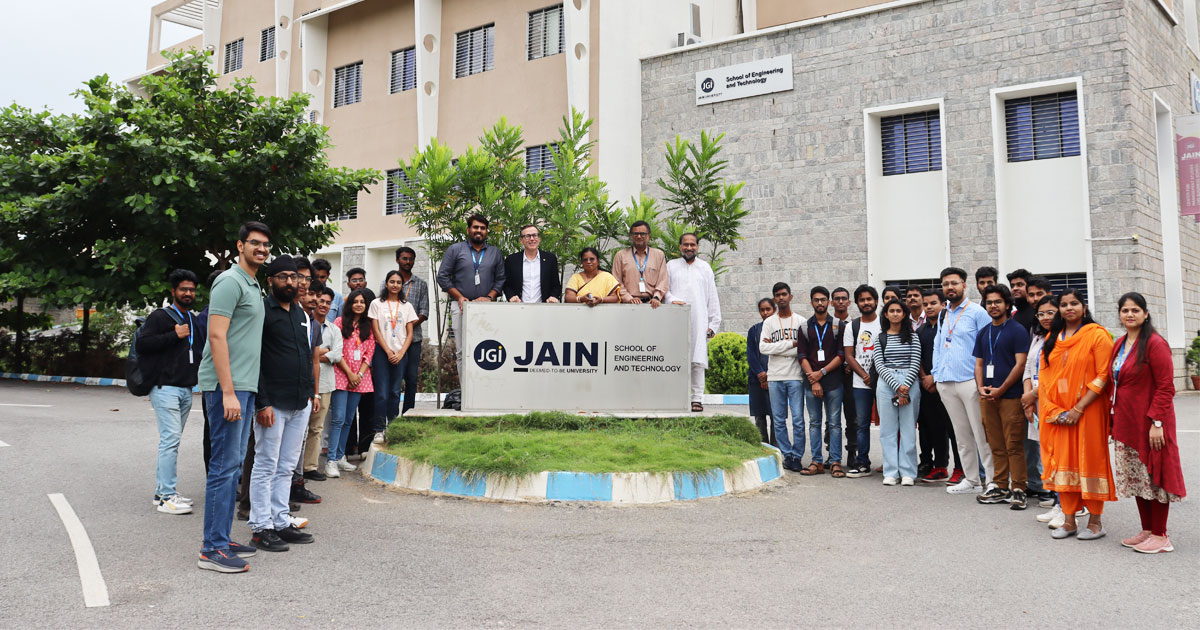 JAIN (Deemed-to-be University) Hosts Dr. Rogelio Miñana